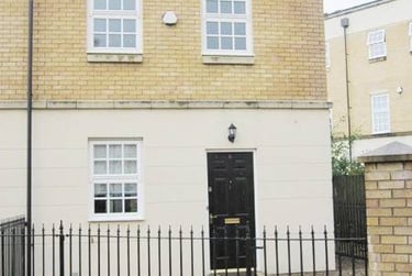 2 bed house, Bishopfields drive, Central, York, YO264WN - Image 1