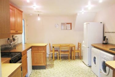 3 bed flat, Penley's grove street, Groves, York, YO317PN - Image 5