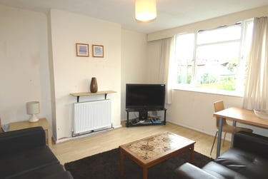 3 bed house, Farndale avenue, Osbaldwick, York, YO103NL - Image 1