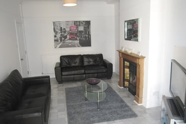 6 bed house, Millfield lane, Hull road, York, YO103AW - Image 1