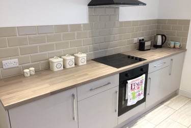 4 bed house, Jedburgh street, Near university, Middlesbrough, TS12HX - Image 1