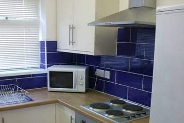 2 bed house, Portman street, Near university, Middlesbrough, TS14NB - Image 2