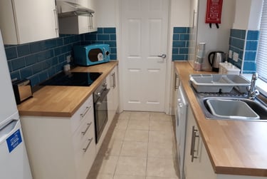 4 bed house, Princes road, Near university, Middlesbrough, TS14BB - Image 2