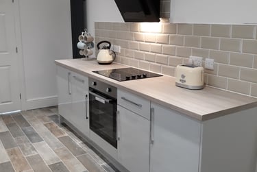 3 bed house, Stowe street, Near university, Middlesbrough, TS14ND - Image 1