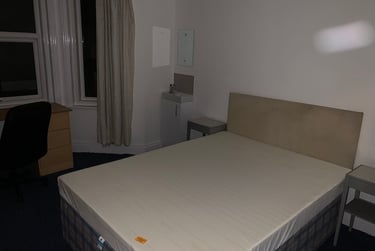 7 bed house, Markham rd, Winton, Bournemouth, BH91JA - Image 7