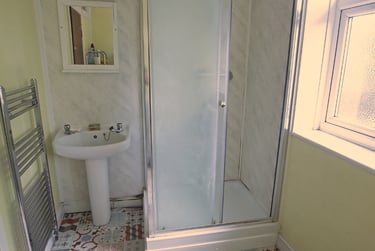 5 bed house, Burgess rd, Bassett, Southampton, SO167AB - Image 5