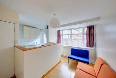 4 bed house, The bittoms, Near university, Kingston, KT12AR - Image 7