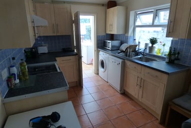 5 bed house, Pains Road, Southsea, Portsmouth, PO51HE - Image 3