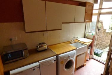 4 bed house, Empshott Road, Southsea, Portsmouth, PO48BY - Image 5