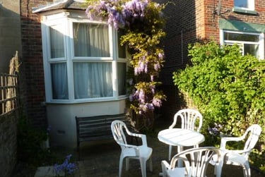 4 bed house, Empshott Road, Southsea, Portsmouth, PO48BY - Image 6