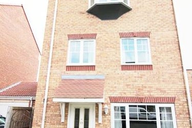 6 bed house, Beckett drive, Osbaldwick, York, YO195RX - Image 2