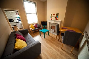 4 bed house, East Cliff Road, Near university, Preston, PR13JH - Image 1