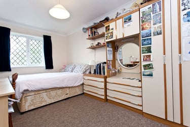 5 bed house, Baverstock Road, Talbot village, Bournemouth, BH125EX - Image 2