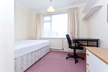 5 bed house, Redbreast Road North, Winton, Bournemouth, BH93JF - Image 7