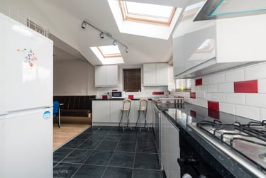 6 bed house, Leighbrook road, Fallowfield, Manchester, M146BG - Image 3