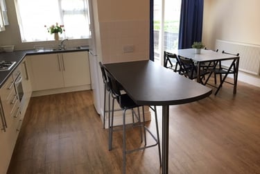 4 bed house, Leighbrook Road - A, Fallowfield, Manchester, M146BR - Image 1