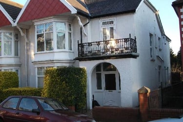 5 bed house, Beechwood rd, Uplands, Swansea, SA20JD - Image 1