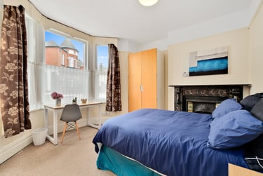 8 bed house, Hillside Avenue, Central, Plymouth, PL46PR - Image 1