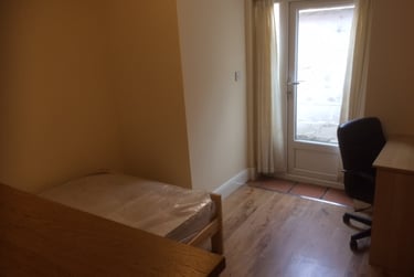 5 bed house, Argyle Ave, Victoria park, Manchester, M145PX - Image 9