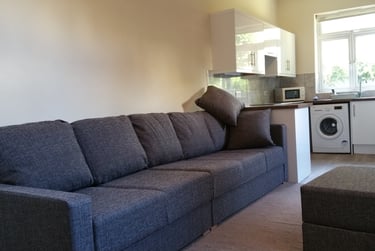 5 bed house, Playfair road, Southsea, Portsmouth, PO51EQ - Image 2