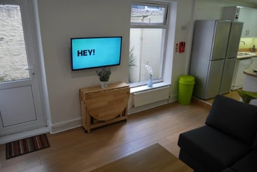 7 bed house, Hill park crescent, North hill, Plymouth, PL48JW - Image 5