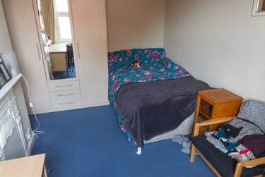 5 bed house, Hessle place, Hyde park, Leeds, LS61EG - Image 5