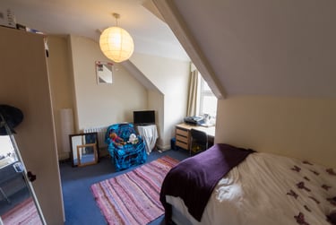 5 bed house, Hessle place, Hyde park, Leeds, LS61EG - Image 7