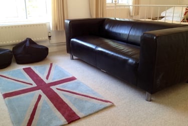 2 bed flat, Carter House, Near university, Portsmouth, PO13HR - Image 2