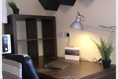 1 bed studio, 353 North Road West, Central, Plymouth, PL15DJ - Image 4