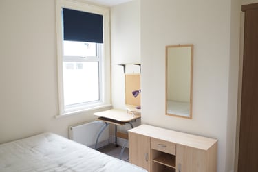 6 bed house, Beatrice Road, Southsea, Portsmouth, PO40JY - Image 6