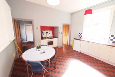 10 bed house, Liverpool road, Near university, Chester, CH21AE - Image 4