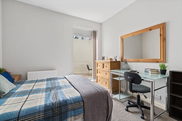 3 bed flat, Bedford Terrace, North hill, Plymouth, PL48EY - Image 4