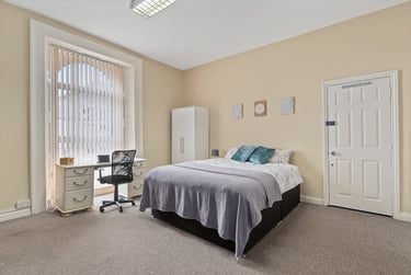 3 bed flat, Bedford Terrace, North hill, Plymouth, PL48EY - Image 8