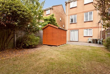 6 bed house, McWilliam Close, Talbot village, Bournemouth, BH125HP - Image 7