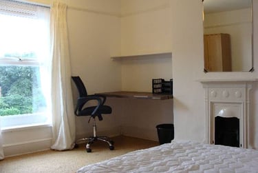 3 bed flat, Blackboy Road, City centre, Exeter, EX46SG - Image 5