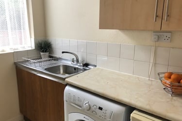 1 bed flat, Ladybarn Lane - A, Fallowfield, Manchester, M146NG - Image 4