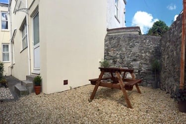 5 bed house, Trematon terrace, Mutley plain, Plymouth, PL46QS - Image 4