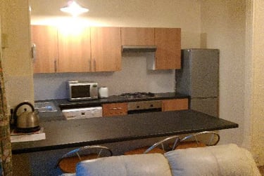 5 bed flat, Nightingale road (Walking distance to UNI), Southsea, Portsmouth, PO53JJ - Image 2