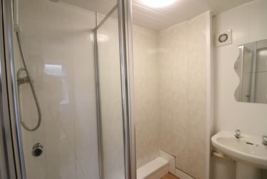 2 bed flat, Prospect Street, City centre, Plymouth, PL48NY - Image 6