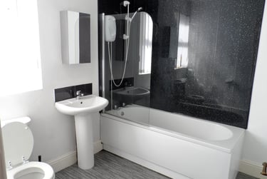 1 bed flat, Portland crescent, Victoria park, Manchester, M130BU - Image 3