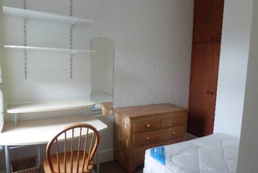 5 bed house, Dickenson road, Rusholme, Manchester, M145HJ - Image 3