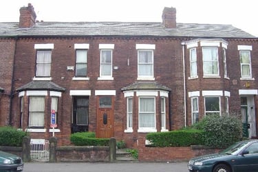 5 bed house, Dickenson road, Rusholme, Manchester, M145HJ - Image 1
