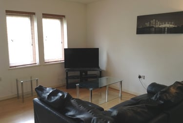 2 bed flat, Olympia Court, Lawrence street, York, YO103UF - Image 1