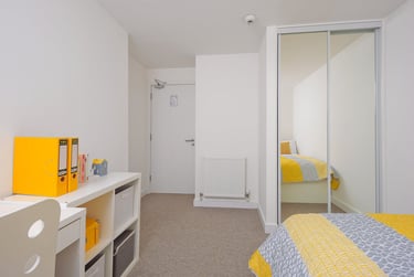 Premium Plus – Large 2 Bed Flats at 403 King Street, 403 King Street, City Centre, Aberdeen, AB243BZ - Image 2