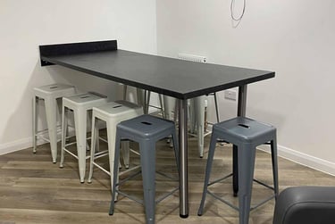 Classic Ensuite at Mansion Place, 2 Boston Street, City Centre, Nottingham, NG11BG - Image 3