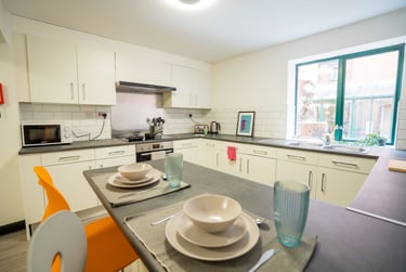 Enhanced Standard Shared at The Maltings, Whitemoor Road, Basford, Nottingham, NG60HN - Image 2