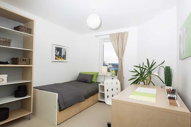 Standard - 3 Bed Flat at Trinity Court, 9 Pittodrie Street, Old Aberdeen, Aberdeen, AB245QU - Image 1