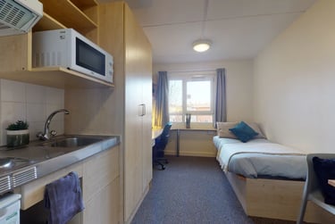 Classic Studio at Creek Court, Creek Road, Greenwich, London, SE83BU - Image 2