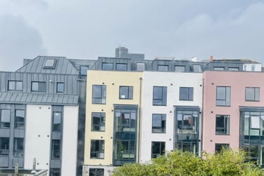 Second Floor Studio (Courtyard View) at Hydrogen, Fish Strand Hill, Central, Falmouth, TR113AS - Image 4