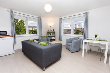 Premium Plus - 3 & 4 Bed Flat at Trinity Court, 9 Pittodrie Street, Old Aberdeen, Aberdeen, AB245QU - Image 4